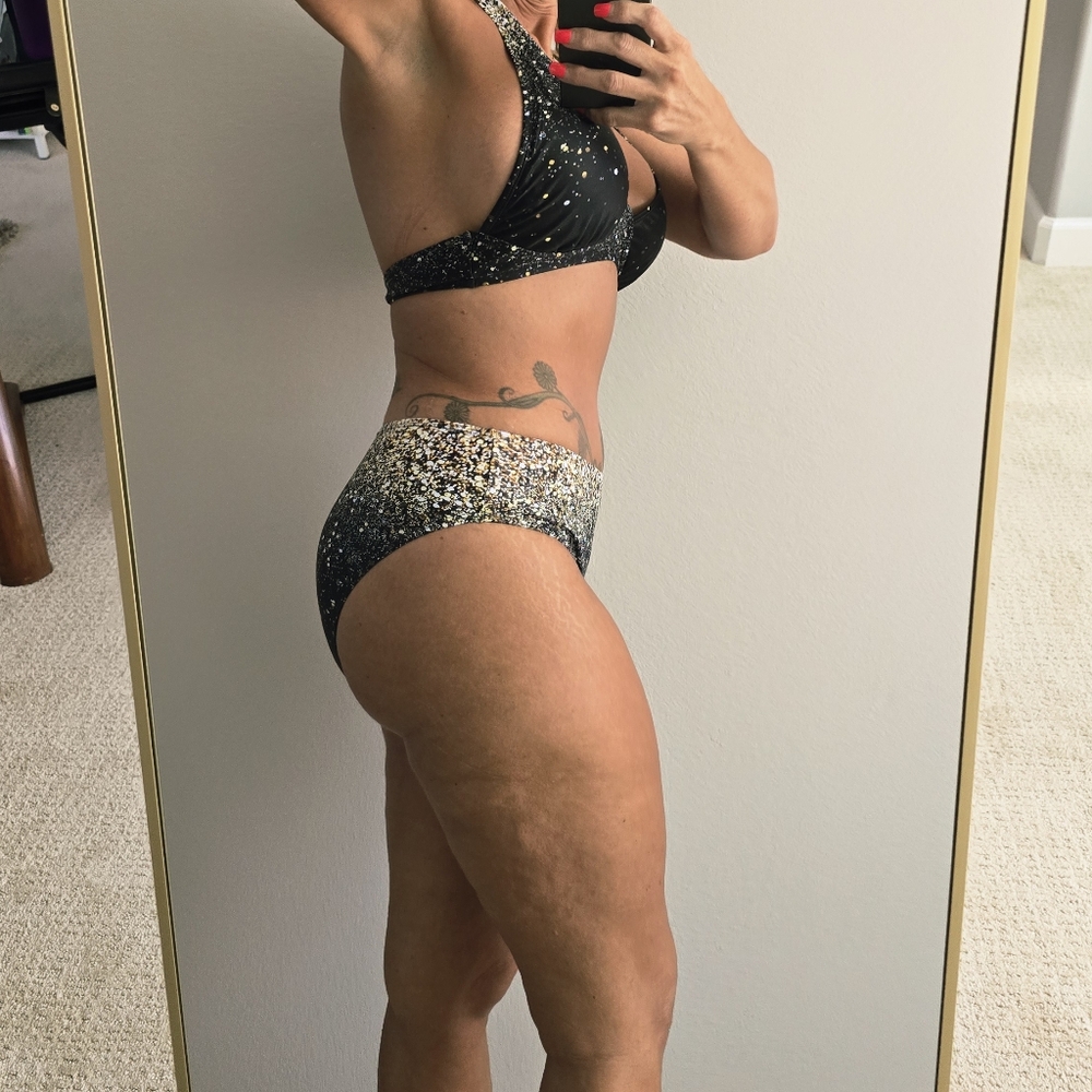Pg8 #1:Black and Gold Sequin Bikini Set - Picture 9 of 9